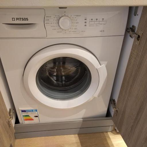 Cozy Apartment Ideally Located City Center And Megaron Moussikis Metro Station Athena Bagian luar foto