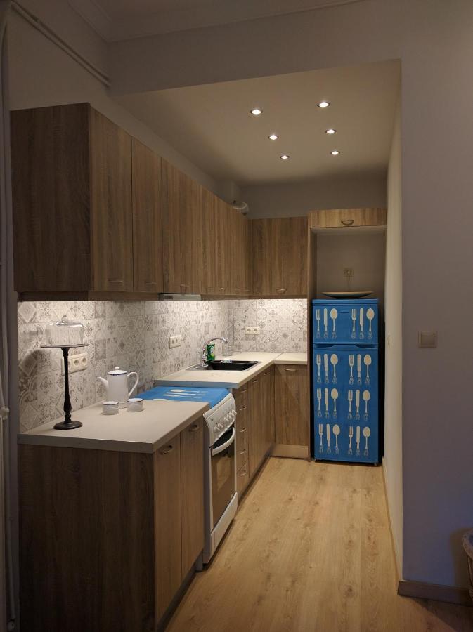 Cozy Apartment Ideally Located City Center And Megaron Moussikis Metro Station Athena Bagian luar foto