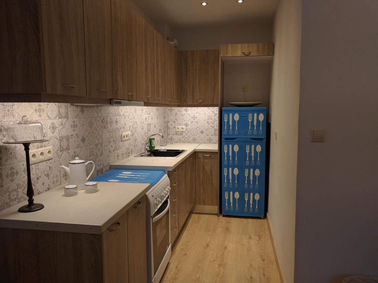 Cozy Apartment Ideally Located City Center And Megaron Moussikis Metro Station Athena Bagian luar foto